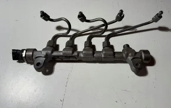 KIA Ceed Fuel main line pipe 0445214181
