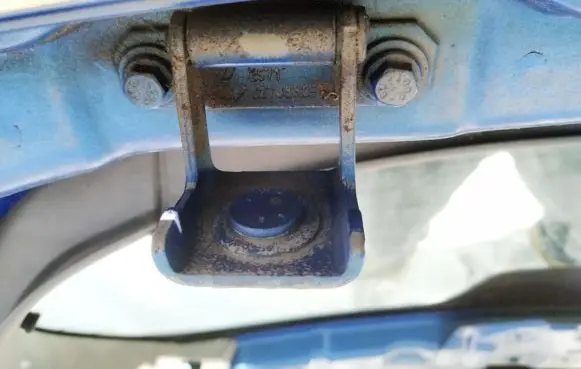 Renault Scenic II - Grand scenic II Tailgate/trunk/boot hinge