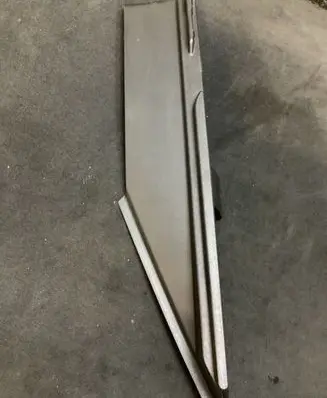 Tesla Model S (C) pillar trim 101033800