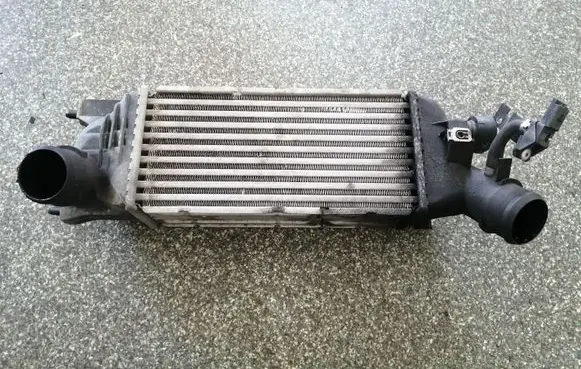 Citroen C5 Intercooler radiator 9650613280