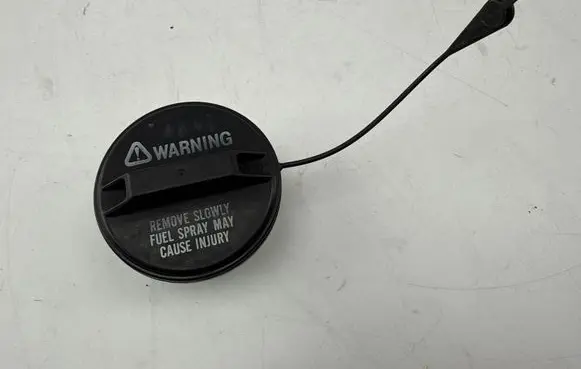Suzuki Grand Vitara II Fuel tank filler cap