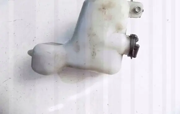 Toyota RAV 4 (XA10) Coolant expansion tank/reservoir