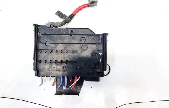 Ford C-MAX II Fuse box set AV6T14A067BA AV6T-14A067-BA
