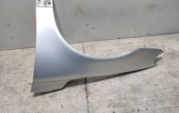 Volvo V70 Fender