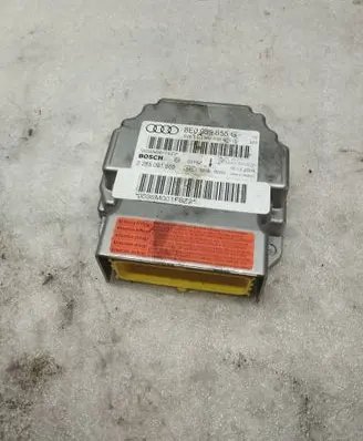 Audi A4 S4 B7 8E 8H Airbag control unit/module 8E0959655G 0285001668