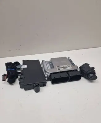 BMW 5 E60 E61 Engine ECU kit and lock set 7809000 13350652 0281014238