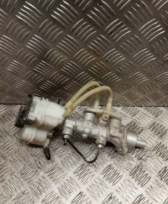 Opel Meriva A Master brake cylinder Y21627