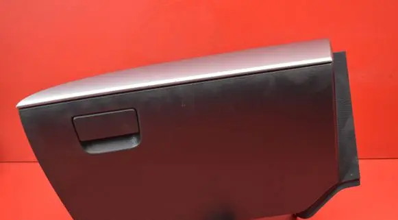 Mazda 3 II Glove box BBM4-64111
