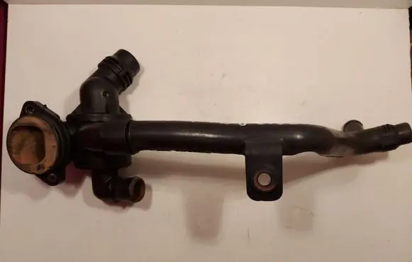 Audi A4 S4 B8 8K Engine coolant pipe/hose 03L121065K