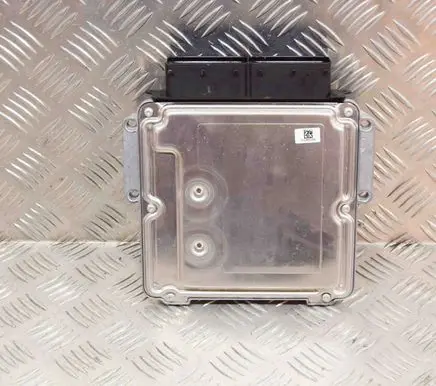 Jaguar E-Pace Engine control unit/module 0281036384 1039T37122