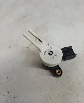 Opel Insignia A Brake pedal sensor switch 10366474 9428C