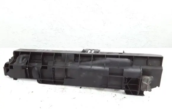 BMW X1 E84 Radiator mount bracket 17107524914 11074810