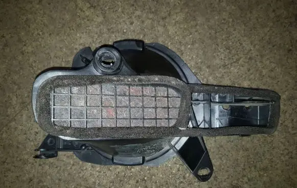 BMW 3 E46 Parcel shelf speaker 8381560