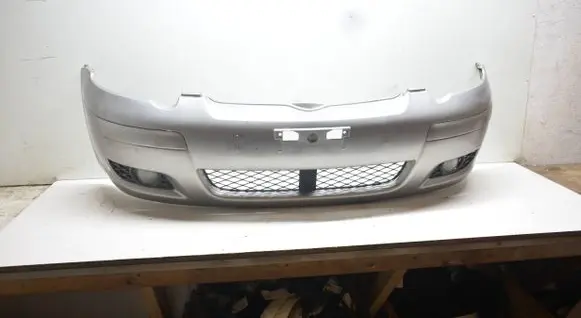 Toyota Yaris Front bumper