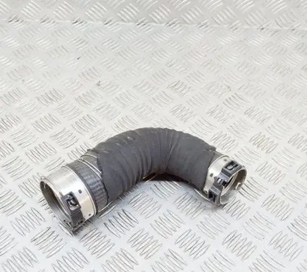 BMW i8 Intercooler hose/pipe 7634158 F10140806