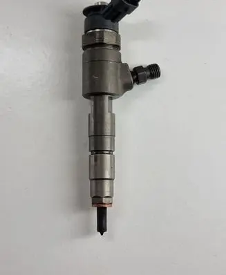 Peugeot 308 Fuel injector 0445110566