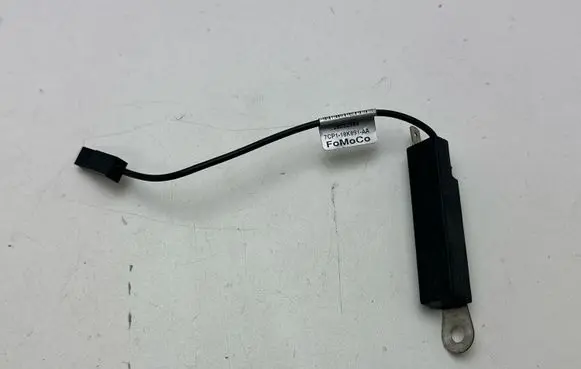 Ford Mustang VI Aerial antenna amplifier 7CP118K891CA