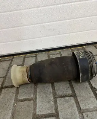 BMW X5 E70 Air suspension bag R309512606 D8645