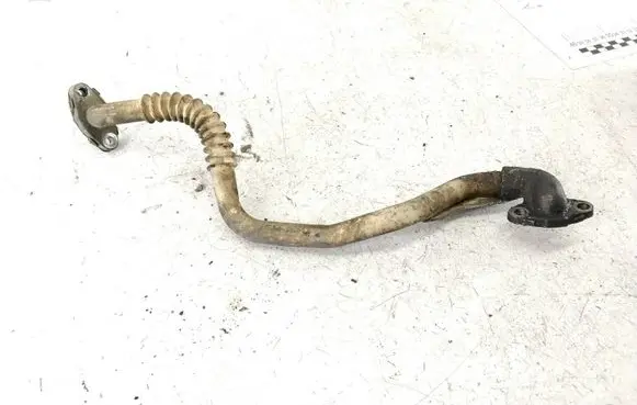 Toyota Avensis T250 Coolant pipe/hose