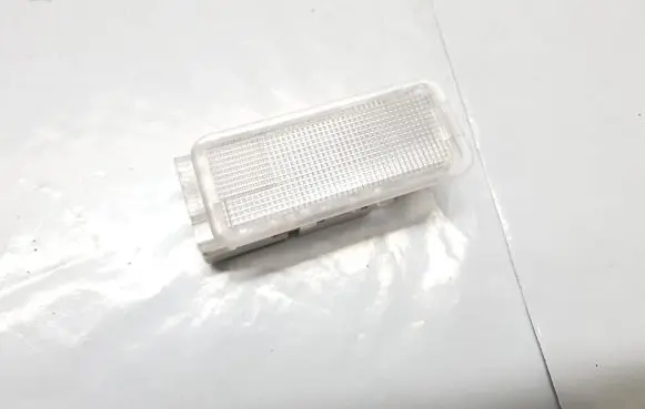 Citroen DS5 Rear seat light