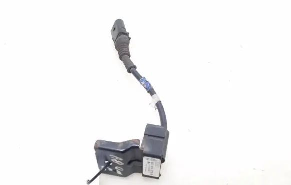 Audi A8 S8 D2 4D ABS wheel speed sensor 4E0616575B