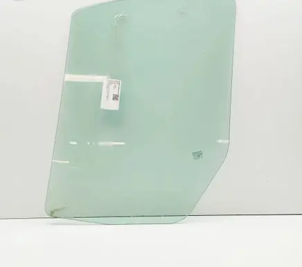 Mercedes-Benz Sprinter W907 W910 Front door window glass four-door A9067250310