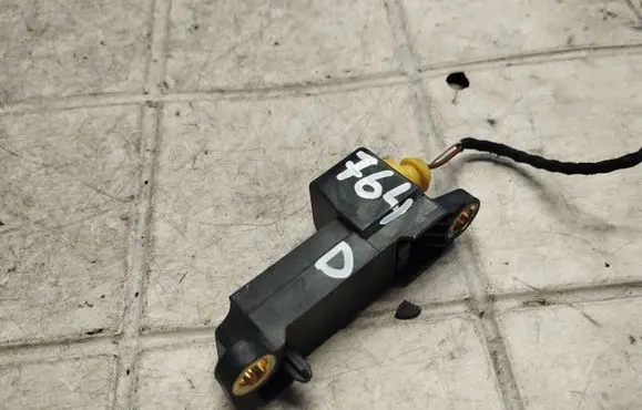 Audi A6 S6 C5 4B Airbag deployment crash/impact sensor 4B0959643B