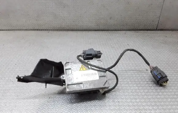 Volvo V50 Headlight ballast module Xenon 1307329098