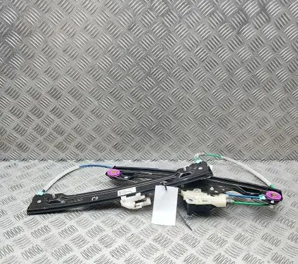Fiat 500E Front door window regulator with motor 52138081