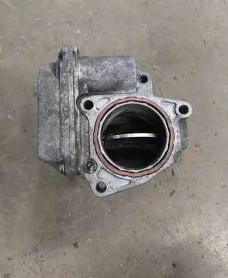 Audi A4 S4 B7 8E 8H Throttle valve 03G128063 A2C53099815