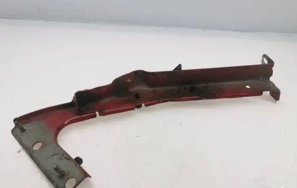 Audi A5 8T 8F Fender mounting bracket 8T0821135 8K0821433A
