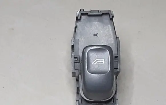 Volvo S60 Electric window control switch 9472275