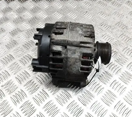 Audi A3 S3 8P Generator/alternator 03L903023F TG14C026