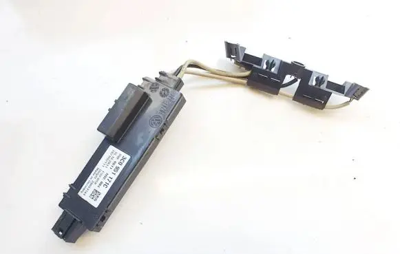 Antenna control unit