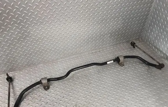 Audi TT TTS Mk2 Front anti-roll bar/sway bar 1K0411333C 3C0411303AB 1K0411335C