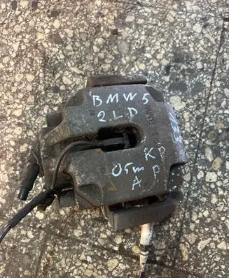 BMW 5 E60 E61 Front brake caliper