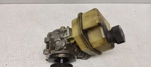 Mazda 6 Power steering pump