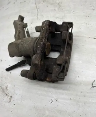 Opel Signum Rear brake caliper