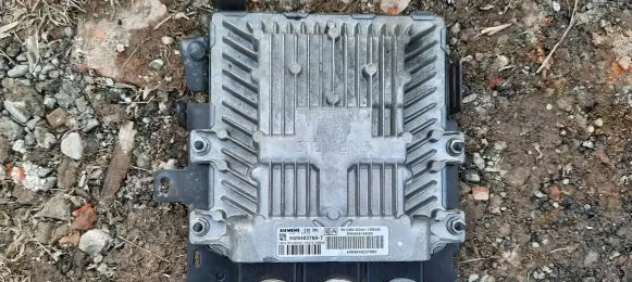 Peugeot 607 Engine control unit/module 9658198080