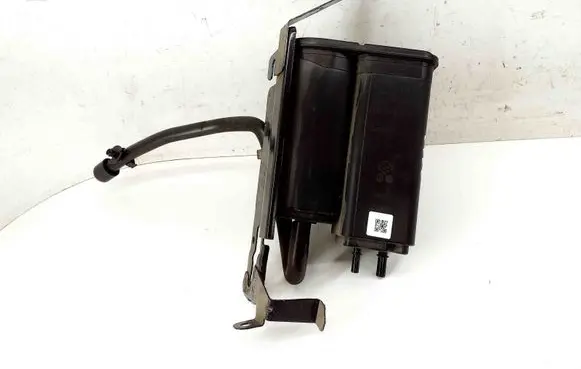 Active carbon filter fuel vapour canister