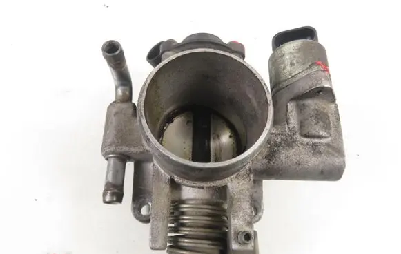 Chevrolet Spark Throttle body valve 