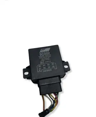 Audi A4 S4 B6 8E 8H Tow bar relay 5C002