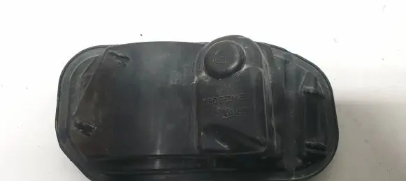 Volvo XC60 Headlight/headlamp dust cover 89075392