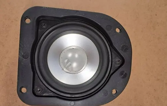 BMW 6 E63 E64 Parcel shelf speaker 6929767