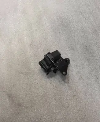 Seat Alhambra (Mk1) Vent window/glass motor 95VW14453BA PA66MX40 7M0847080
