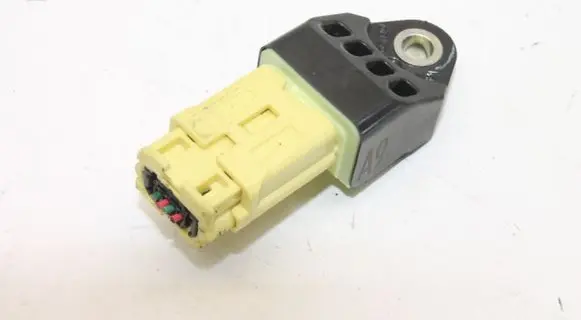 Toyota Prius (XW30) Other devices 8983175010