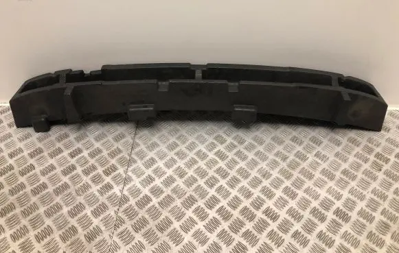 Front bumper foam support bar