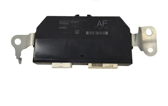 Toyota Highlander XU50 Tailgate/trunk control unit/module 892220E081