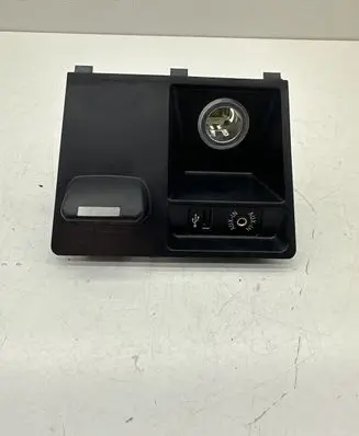 BMW X5 E70 AUX in-socket connector 011898102 51169115084