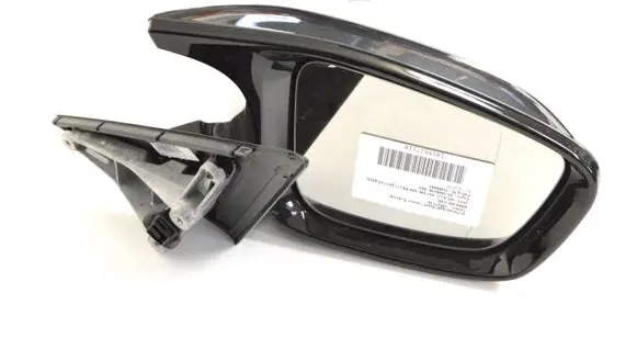 Front door electric wing mirror
